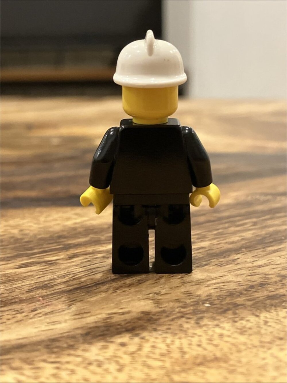 Lego Minifigure ( Authentic ) - Picture 3 of 3